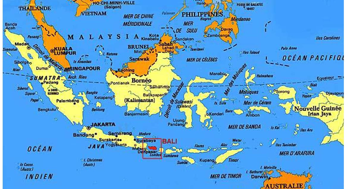 Карта остров бали где находится. Остров Бали Индонезия на карте. Индонезия Бали на карте. Бали остров в малайском архипелаге на карте. Столица Индонезии Бали на карте.